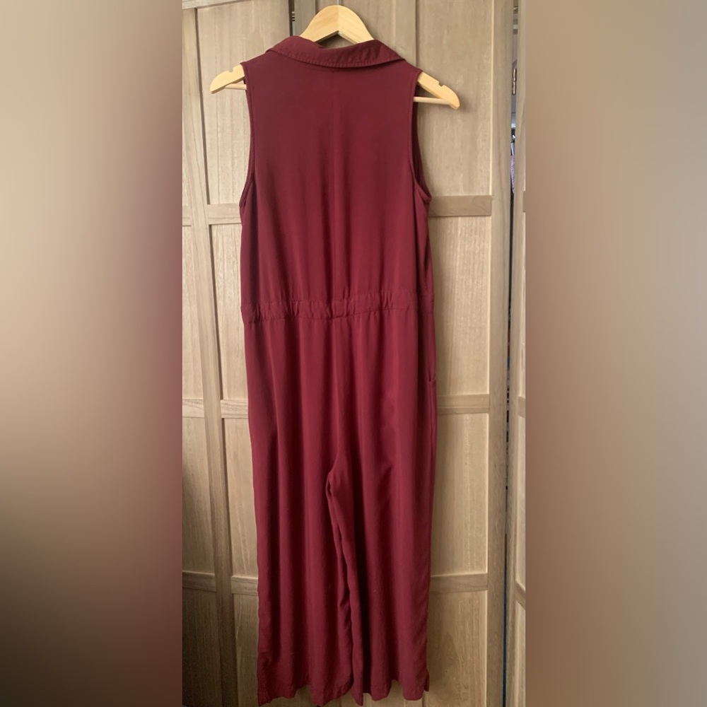 Universal Thread Red Jumpsuit Size Medium - Picture 7 of 8